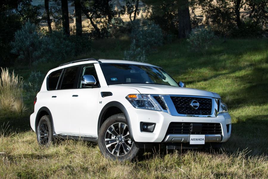  Nissan Armada 2016 года  (фото 14 из 40)